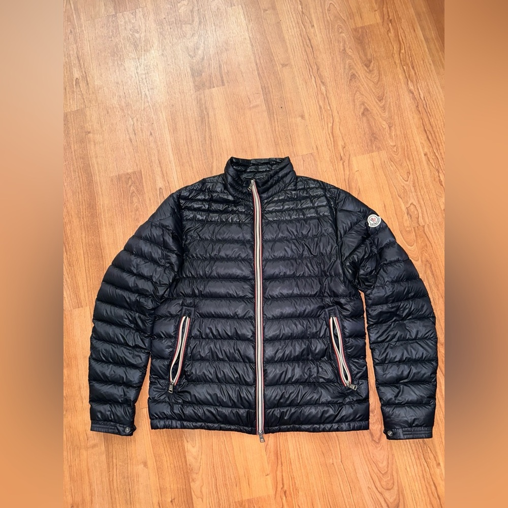 Moncler Daniel jacket size 4 (MAKE A OFFER)